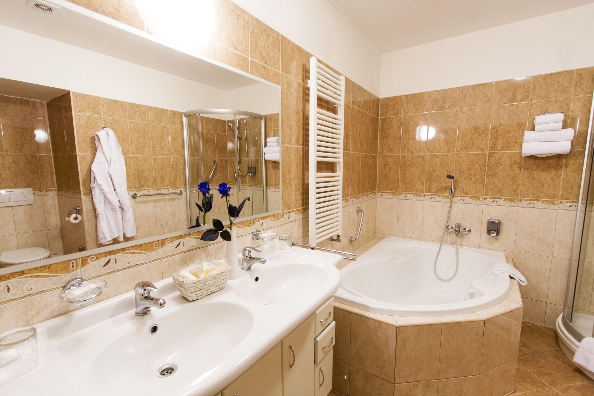 Aparthotel Modra Ruze