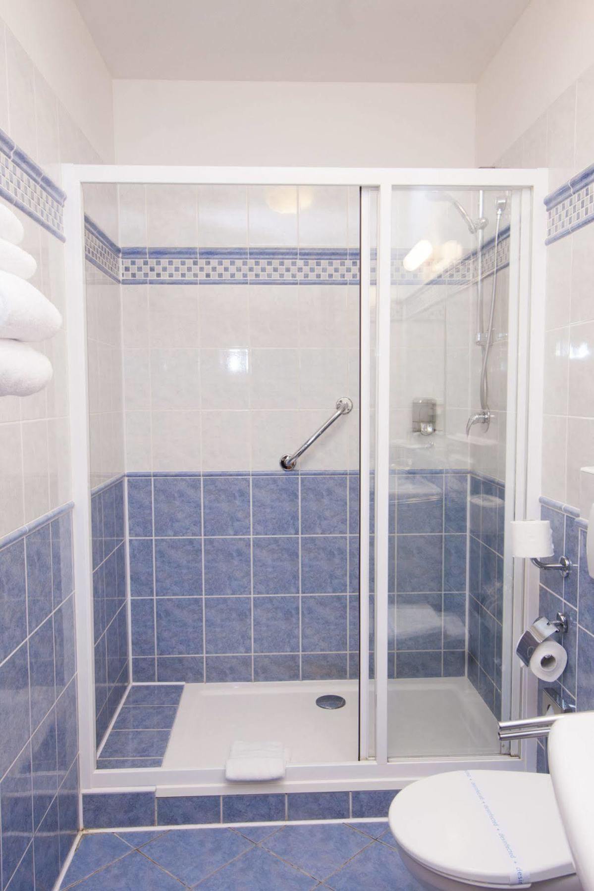 Modra Ruze Aparthotel 4*